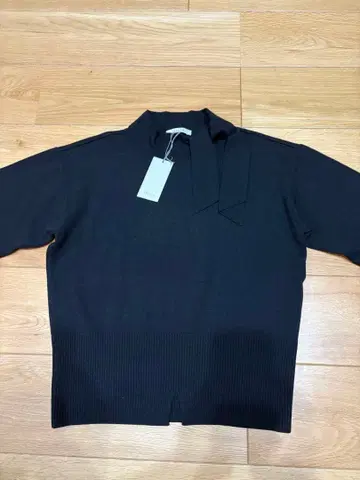 새상품! 에포카 리본 포함 블랙 니트