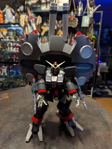 HG 1/144 디스트로이 건담