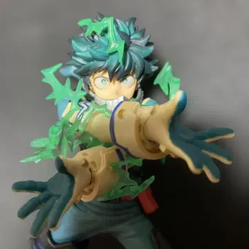 미도리야 이즈쿠 제일복권 피규어 HERO VS VILLAINS A상