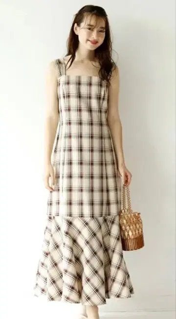 Mystrada 마이 스트라다 세탁 가능한 백산 컬러 원피스 체크