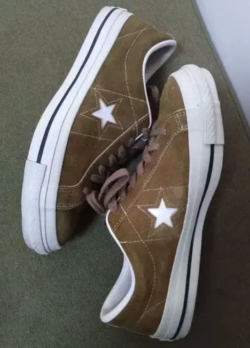 컨버스 와니스타 ONE STAR 27cm 올리브 새상품급