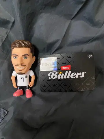 ZURU Ballers 하베르츠 피규어