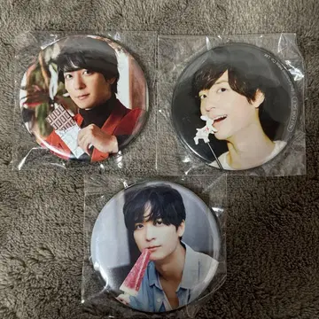 우메하라 유이치로 캔뱃지 3점