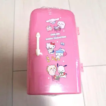 미개봉 새상품 산리오 캐릭터즈 치이카와 냉장고 펜 스탠드