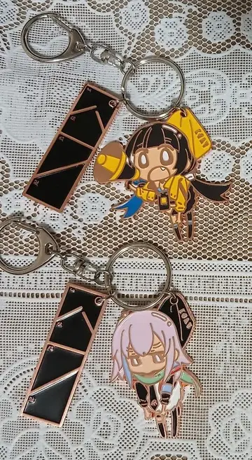 돌즈 프론트라인 풀메탈 키체인 2종 세트