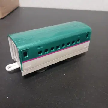 프라레일 하야부사 중간차 팬터그래프 없음