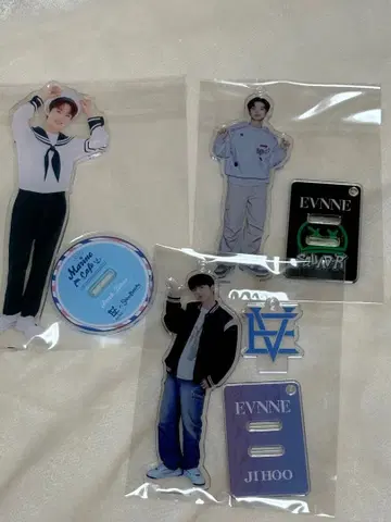EVNNE 박지후 아크릴 스탠드