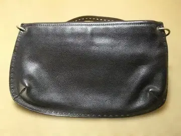 GAP 블랙 가죽 핸드백 GAP 가죽 세컨드 백 아주 좋은 상태입니다