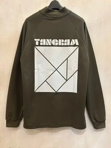 TANGRAM 타그램 PUZZLE LOGO AIR MOCKNECK