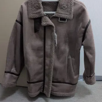 dazzlin 쉘파 자켓 프리 사이즈 핑크 베이지