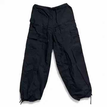 [Urban Outfitters] B.O.G 카고 팬츠 블랙 S