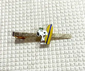 스누피 넥타이핀 골드 서핑보드 빈티지
