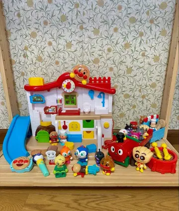 호빵맨 첫 하우스 & SL맨과 8명의 친구들 세트 덤 포함!