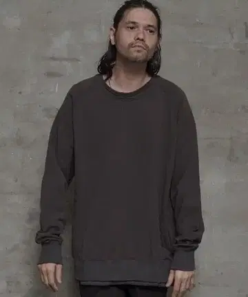 에고 트리핑 ego tripping 맨투맨 트레이닝복 데미지