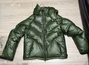 mertra 올리브 그린 다운 자켓