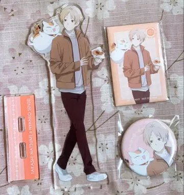 나츠메 타카시 겨울 의상 아크릴 스탠드 캔뱃지