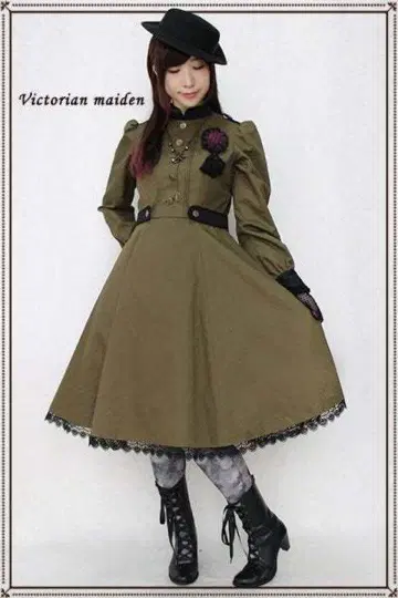 Victorian Maiden 스탠드 카라 그라우 코피스 드레스