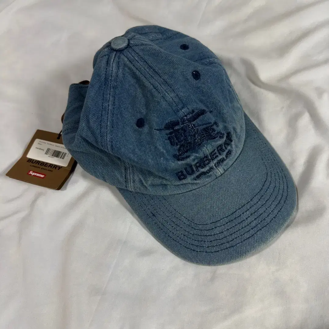 Supreme x Stone Island Denim 6-Panel Cap Navy on Bunjang Global Site.