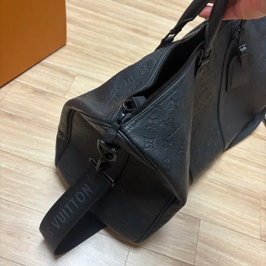 루이비통 키폴 반둘리에 50 블랙 M59025 사진 8