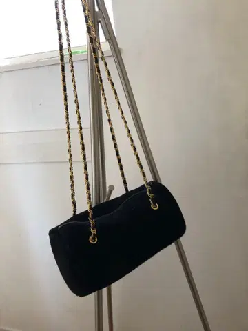 Vintage Black Velvet Bag. 숄더백