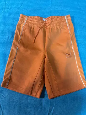 PUMA 오렌지 숏팬츠 US S
