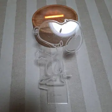 스누피 아크릴 스탠드 조명 기능 포함