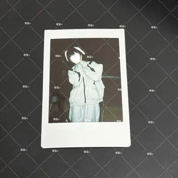 꿈 먹는 neon 하우키 폴라로이드