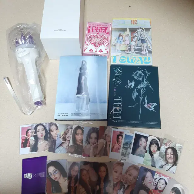 아이들 (여자)아이들 응원봉 앨범 포카 네버봉 랜드봉