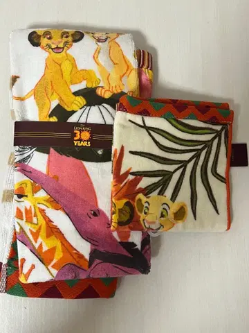 디즈니 라이온킹 30주년 타월 손수건