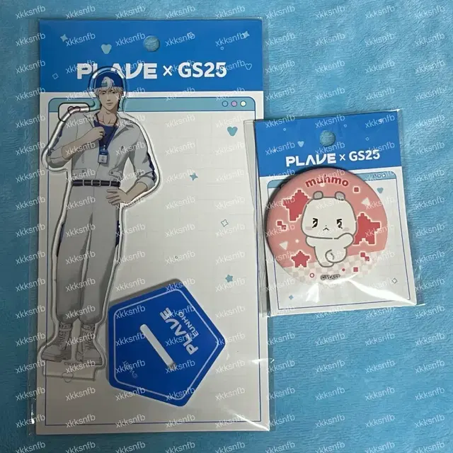 플레이브 gs25 은호 아크릴스탠드 + 캔뱃지
