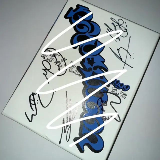 보이넥스트도어 친필싸인앨범