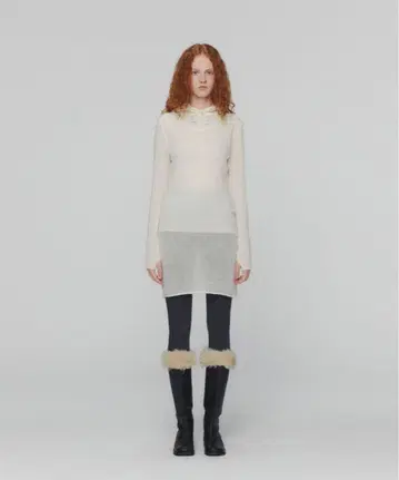 AMOMENTO 모헤어 시어 니트 드레스 화이트