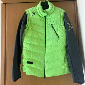 Oakley 오클리 2way 다운 베스트 L 사이즈 골프 스컬