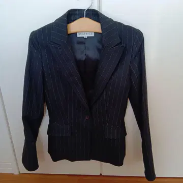 BEATRICE 보더 자켓 블랙