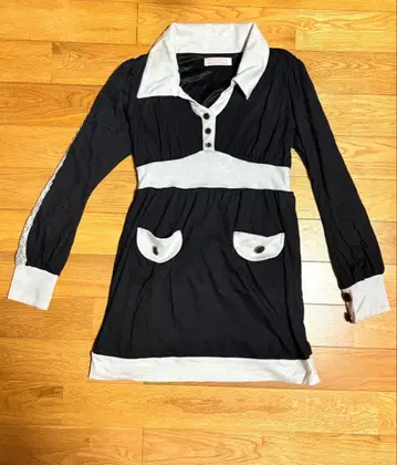 TRALALA 블랙 앤 화이트 원피스