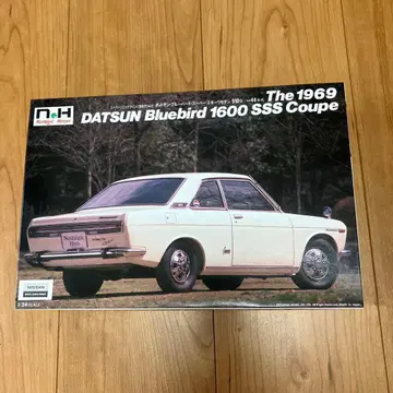 DATSUN Bluebird 1600 SSS 쿠페 1/24 모터라이즈