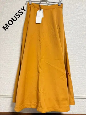 MOUSSY 플레어 스커트 머스타드 멋진 롱 스커트