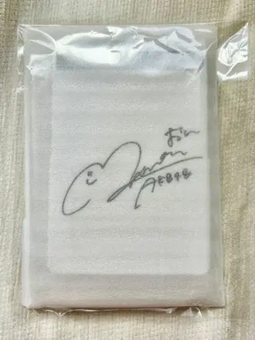 AKB48 가을 빅 스크래치 친필 사인 컴팩트 거울 무카이치 미온