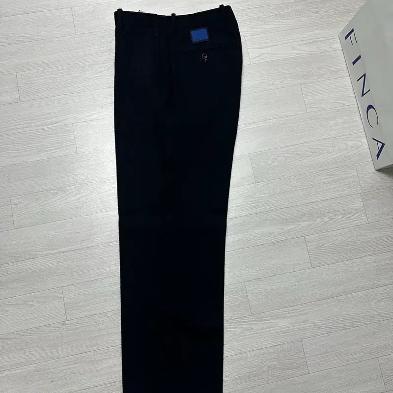 도큐먼트 멜튼울 팬츠 (허리 30~32)