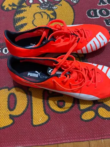 Puma CMF 축구화 오렌지
