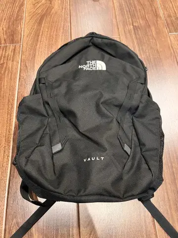 THE NORTH FACE VAULT 블랙 백팩