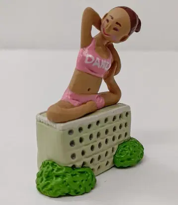 데하라 유키노리 단지와 여자 두부 모양 단지 여자 정성껏 사는 시호