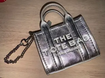 MARC JACOBS THE TOTE BAG 참