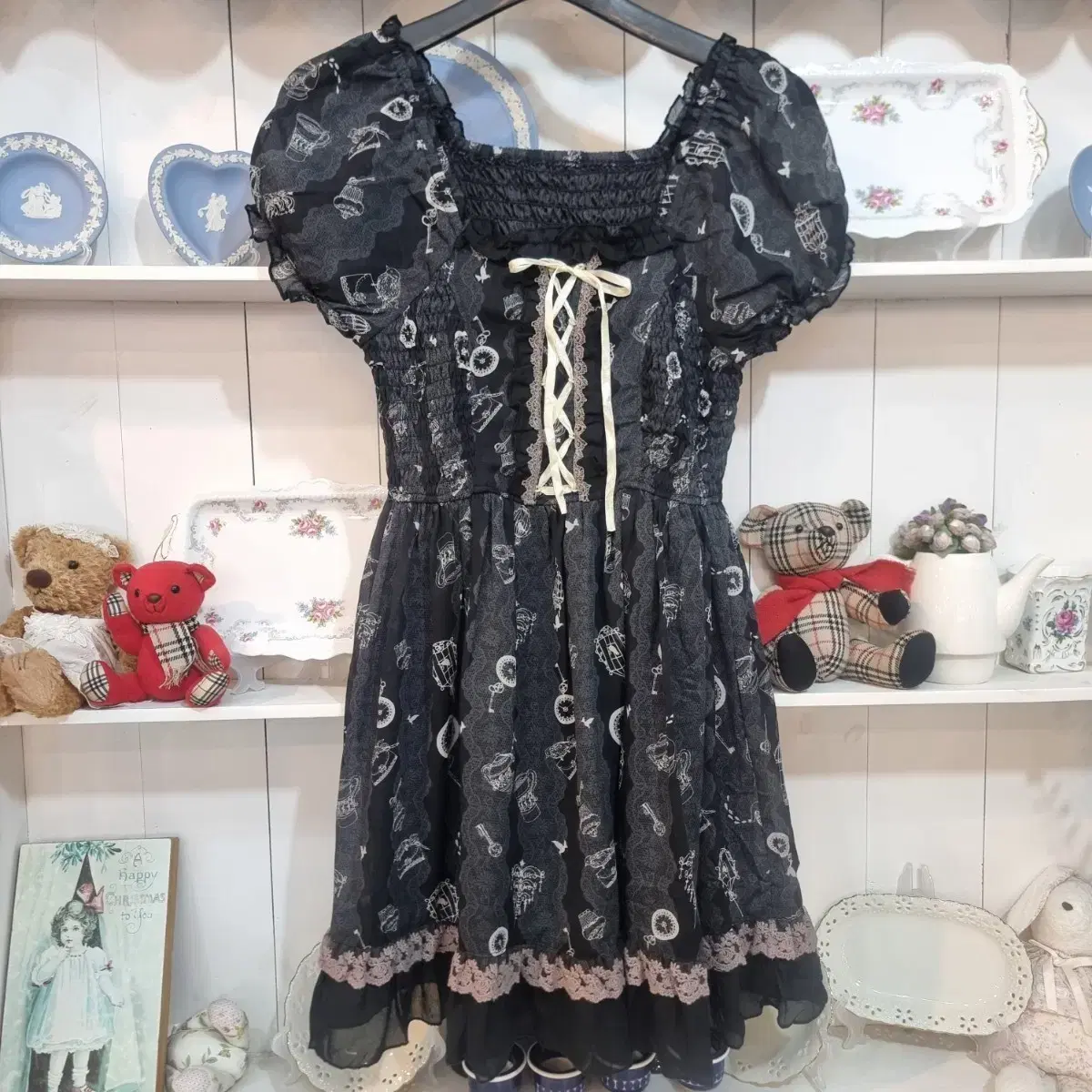 Japan Vintage axes femme layered shirring sleeve lace Onepiece Mori Girl  Haguumi Look #,#,#,#,# on Bunjang Global Site.
