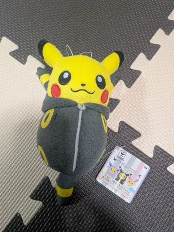 [ 미사용 ] 피카츄 잠옷 컬렉션 블래키 봉제 인형