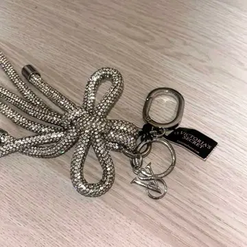 Victoria's Secret 스트랩 키링 리본 실버