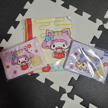 산리오 설날 제일복권 마이멜로디, 쿠로미 파우치, 페이스 타월 세트