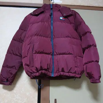 타미힐피거 진스 다운 알래스카 퍼퍼 자켓 TWICE 나연 착용 모델