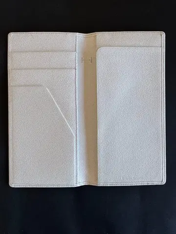 [ 미사용 ] 긴자 이토야 COLOR CHART 여권 케이스