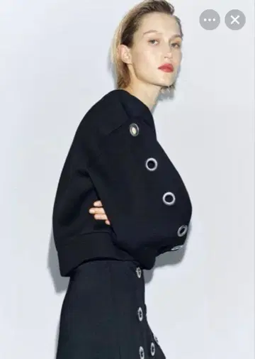 ZARA 스쿠버 이펙트 맨투맨 M 택 포함